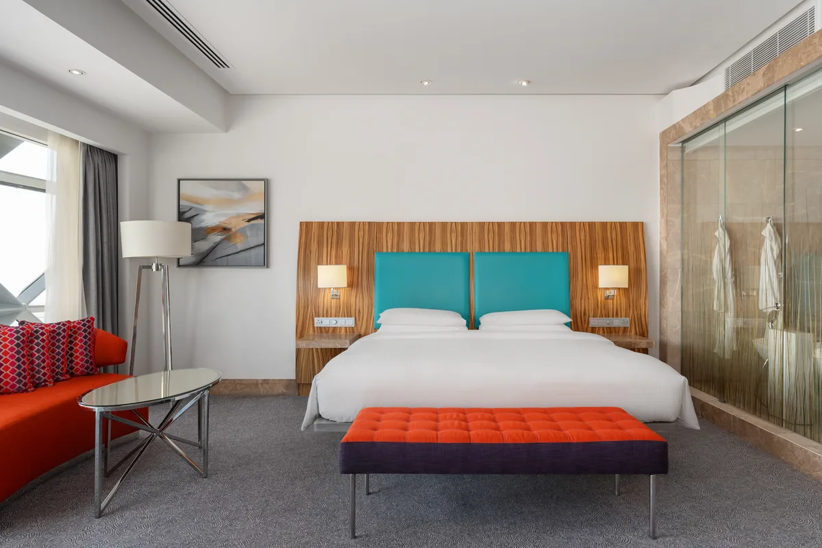 Andaz Capital Gate, Abu Dhabi, by Hyatt — 4