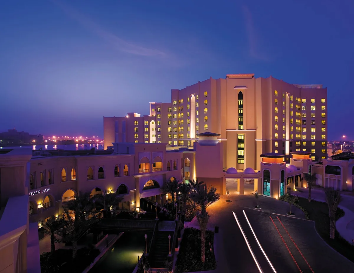 Traders Hotel, Qaryat Al Beri — 3