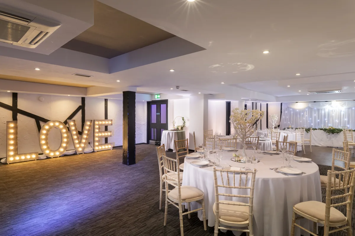 Donnington Manor Hotel — 5