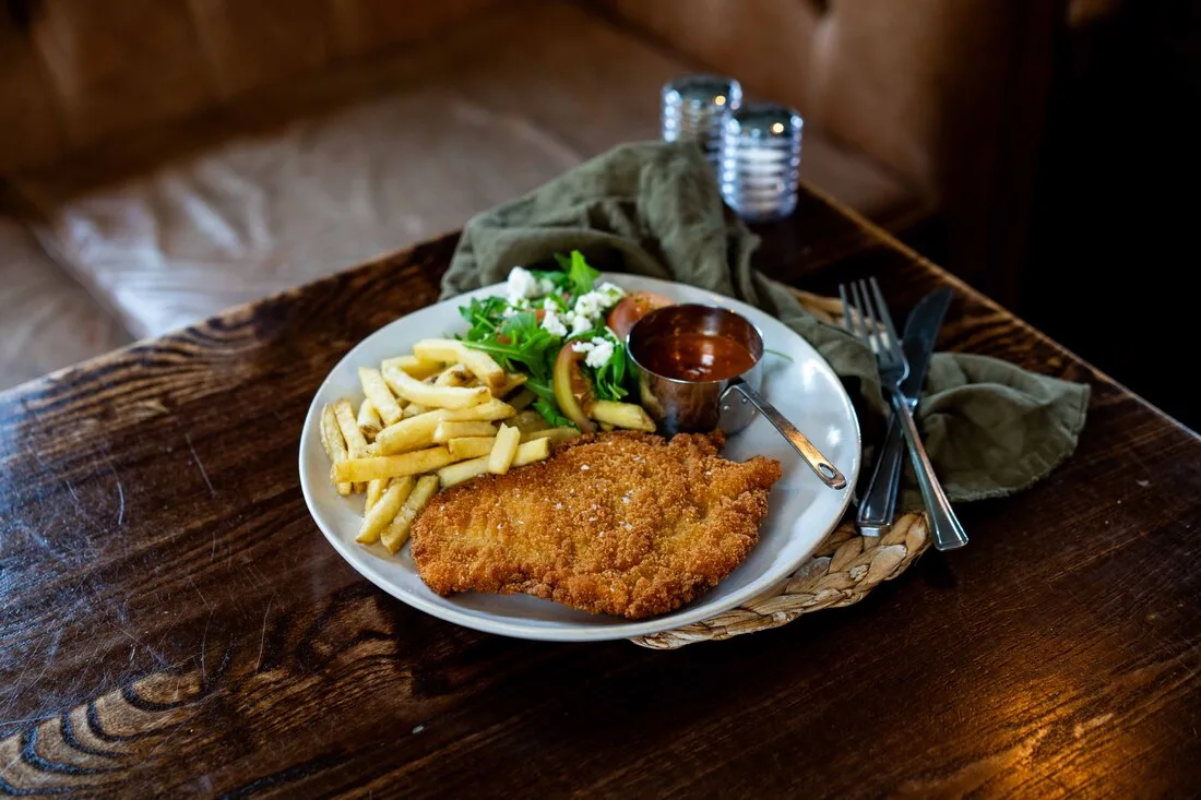 Kings Arms — 3
