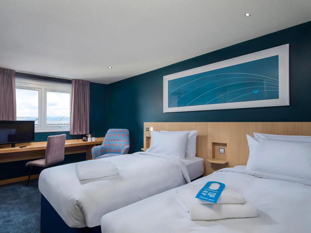 Travelodge Croydon Central — 2