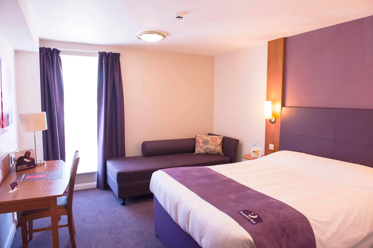 Premier Inn London Gatwick Airport (A23 Airport Way) hotel — 3