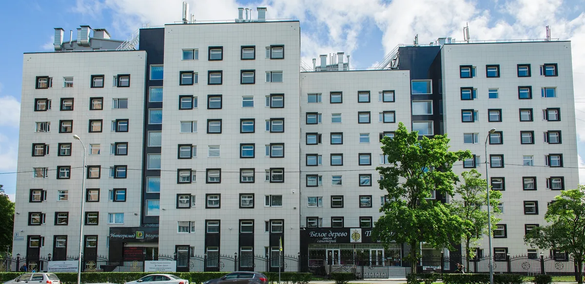 White Tree Hotel — 2