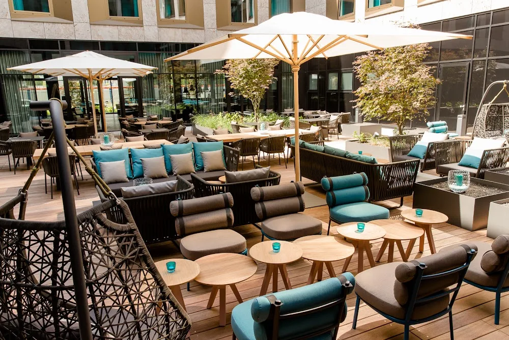 Hotel Motel One München-Parkstadt Schwabing — 2