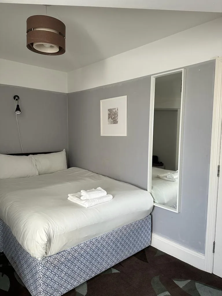 Melrose Abbey Guesthouse — 3
