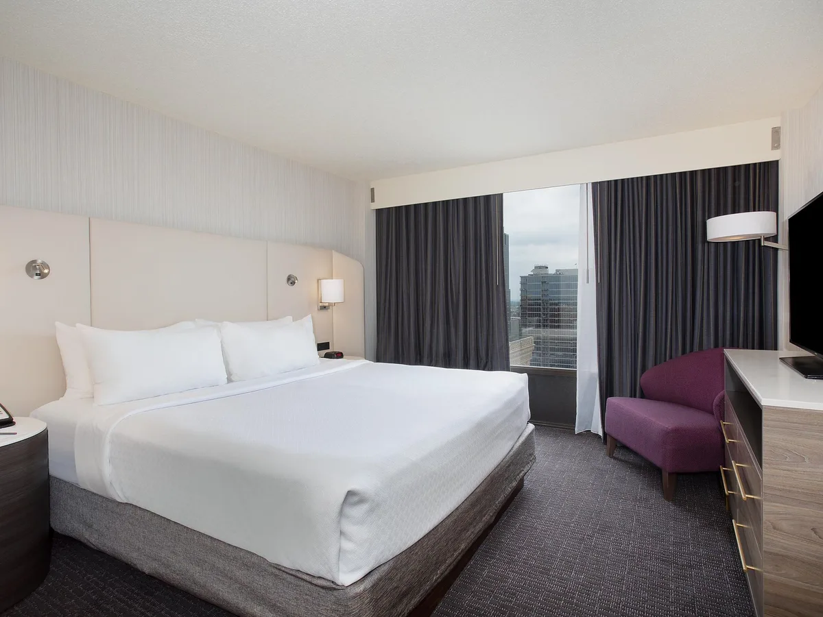 Crowne Plaza Kansas City Downtown, an IHG Hotel