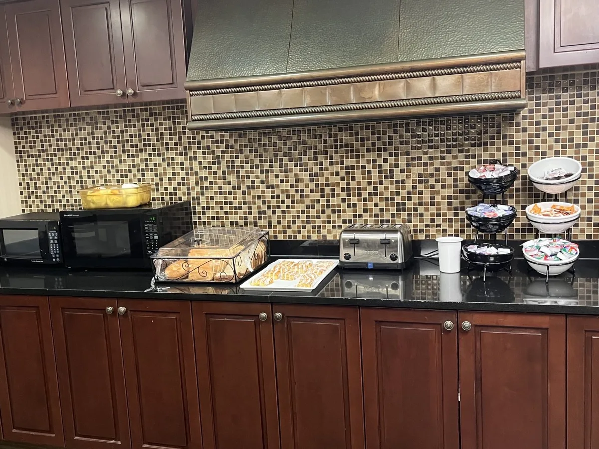Hotel Lotus Kansas City Stadium — 2