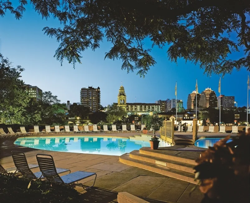 InterContinental Kansas City at the Plaza by IHG — 2