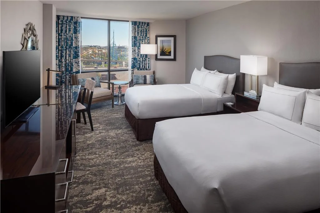 Hilton Arlington — 3