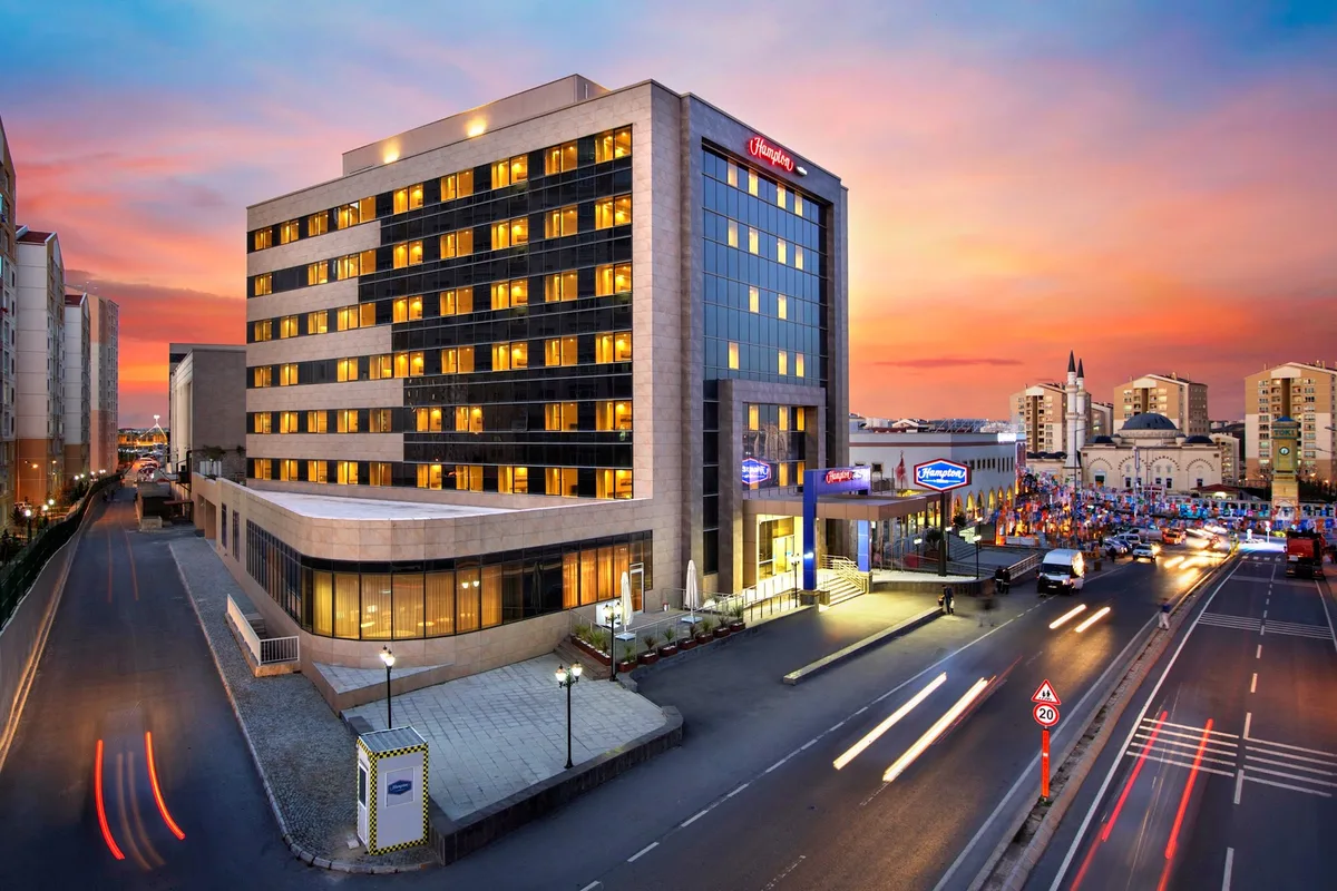 Hampton by Hilton Istanbul Kayasehir — 2