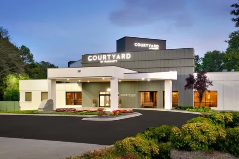 Courtyard by Marriott Charlotte Airport LoSo — 3