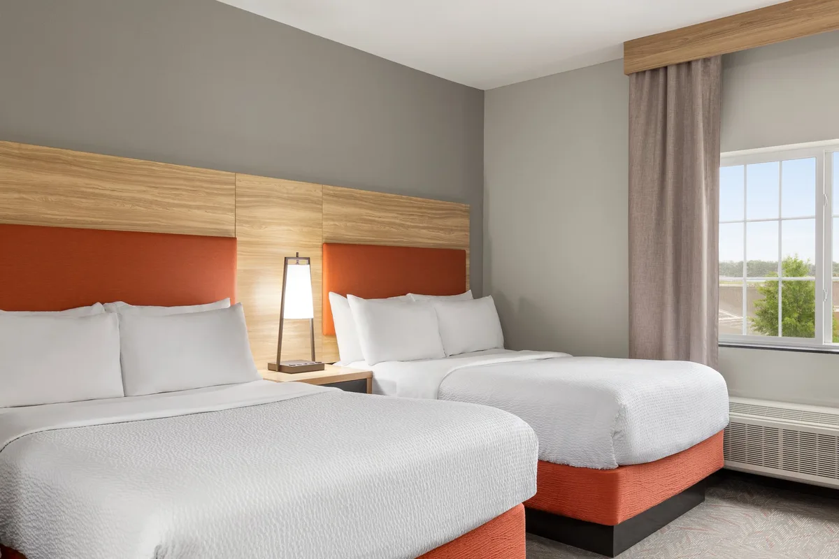 Candlewood Suites Tuscaloosa by IHG — 3