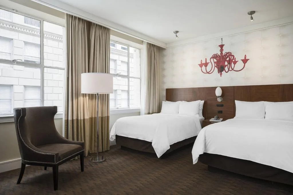 Renaissance New Orleans Pere Marquette French Quarter Area Hotel — 2