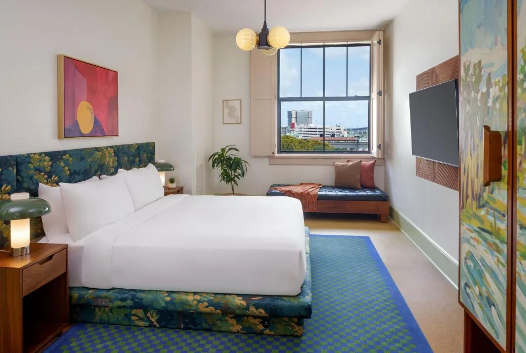 The Barnett JDV by Hyatt — 2