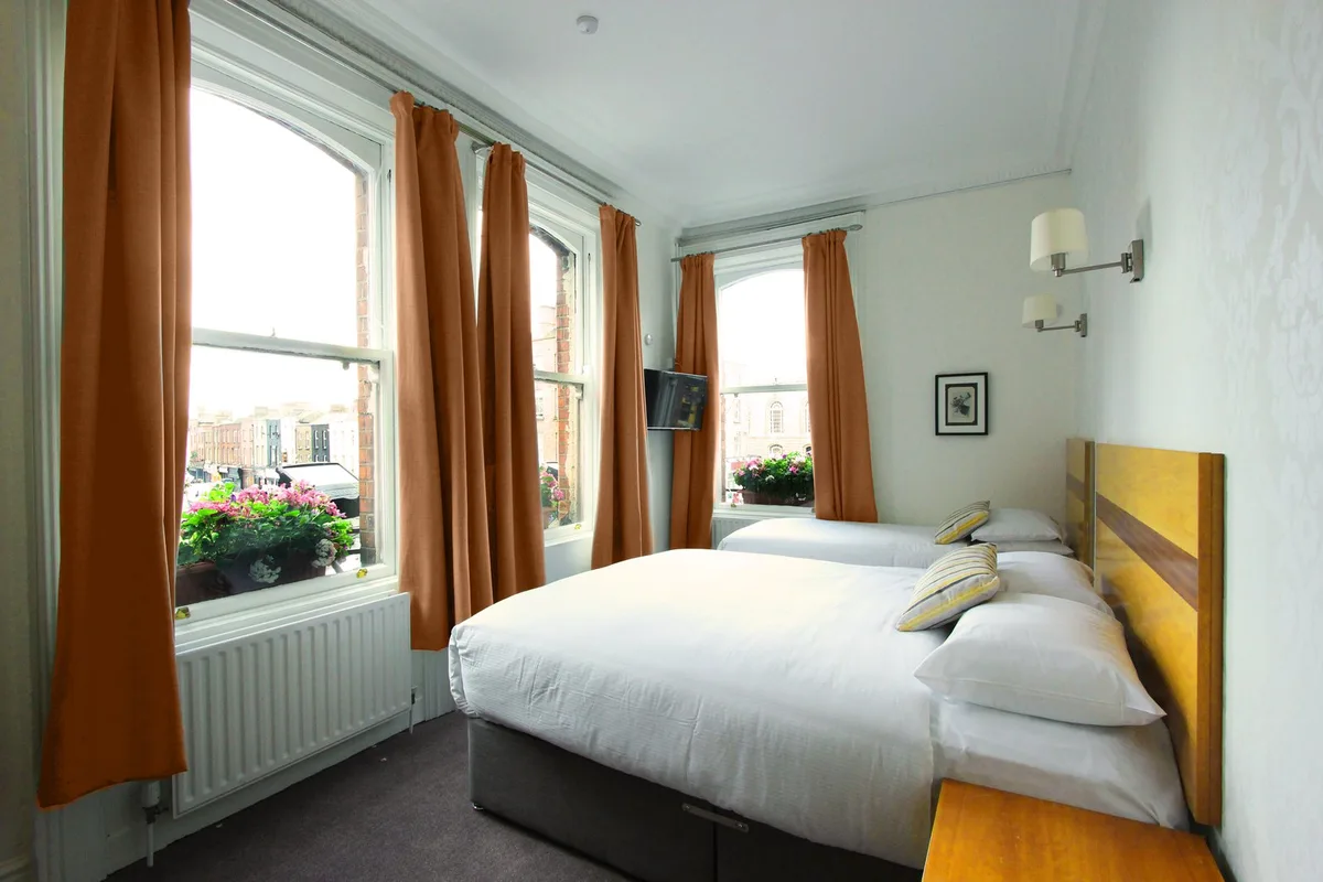 Eccles Townhouse — 2
