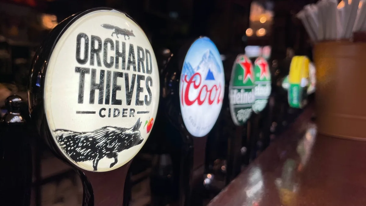 Kennedy's Pub — 3