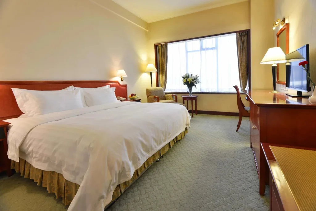 East Hotel Dalian — 2