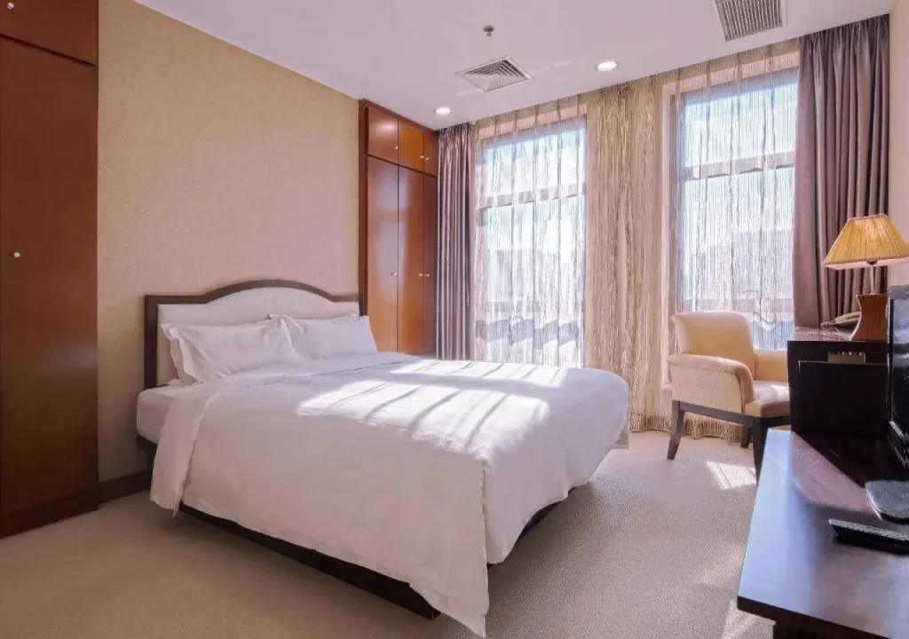 大连盛捷港湾服务公寓 — 2