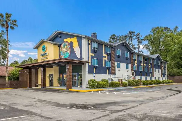 Clarion Pointe Tallahassee North — 3
