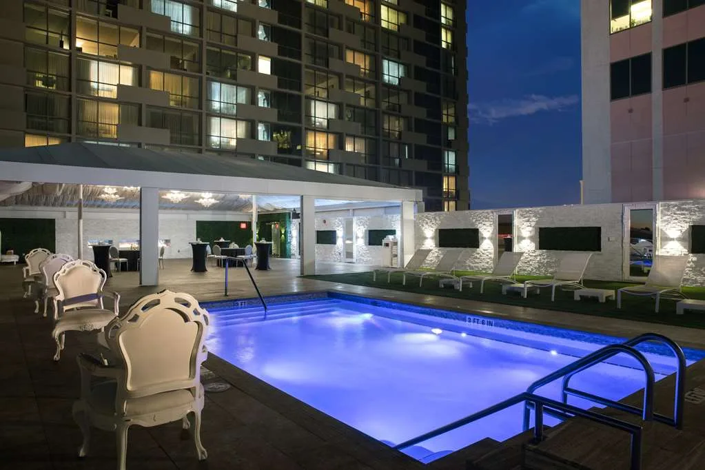 DoubleTree by Hilton Hotel Tallahassee — 3