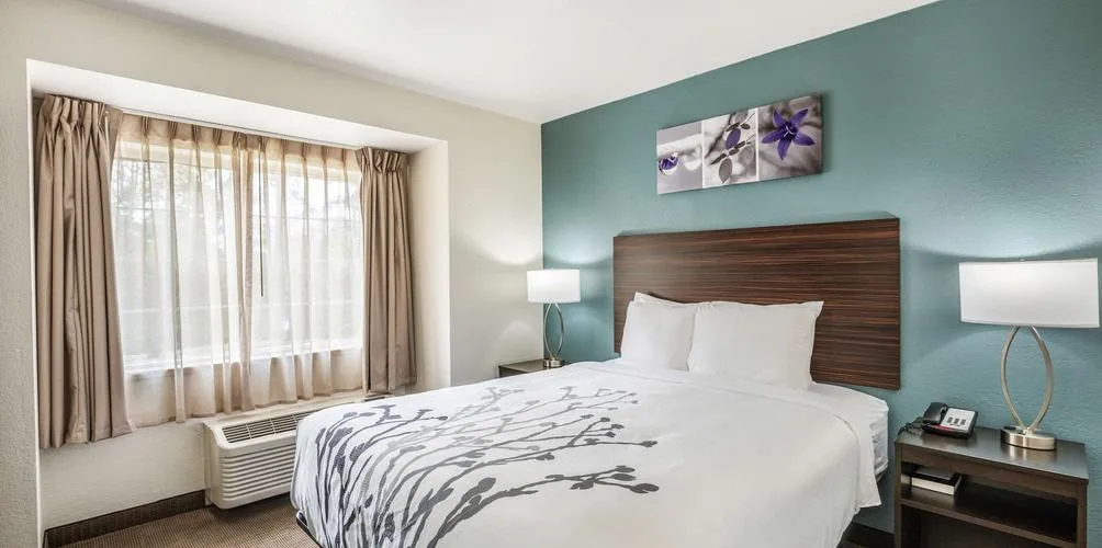 Sleep Inn & Suites Tallahassee-Capitol — 2