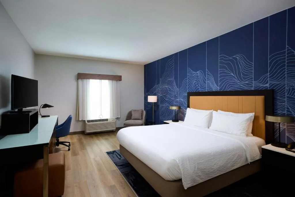 Fairfield Inn & Suites by Marriott Denver Downtown — 2