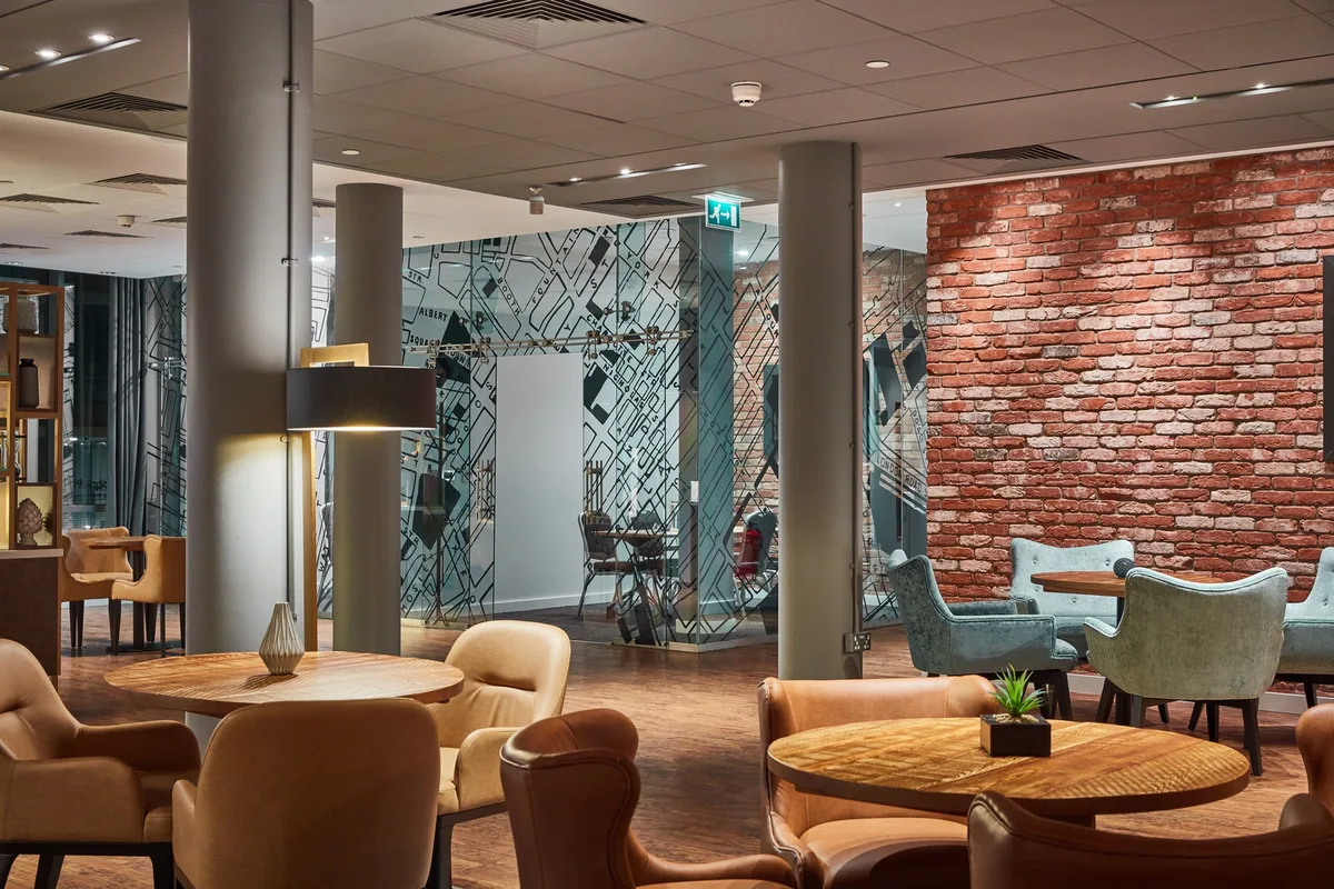 DoubleTree by Hilton Manchester - Piccadilly
