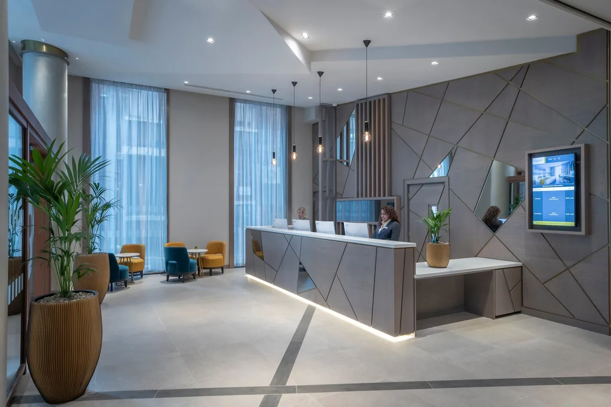 Maldron Hotel Manchester City Centre — 3