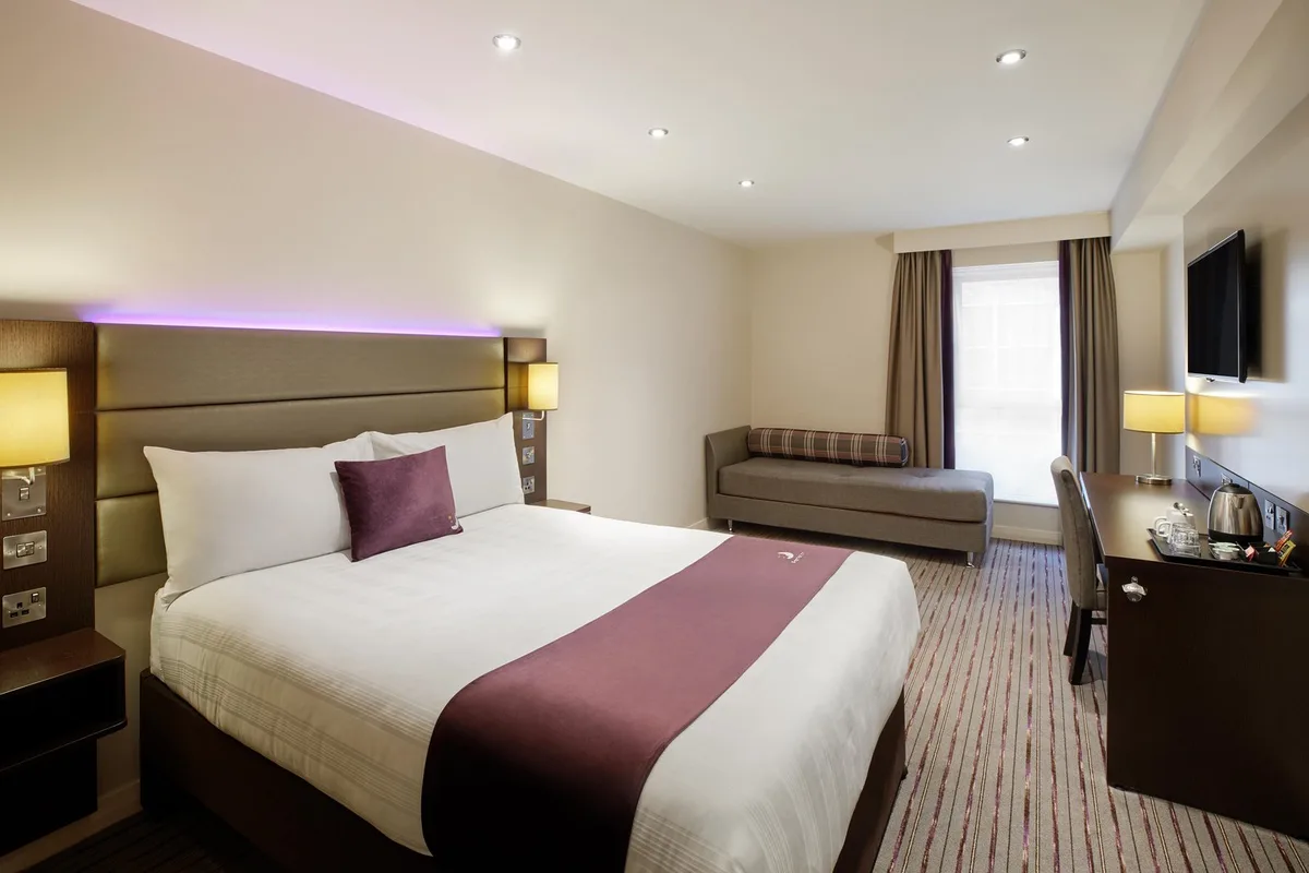 Premier Inn Manchester City Centre (Princess Street) hotel — 2