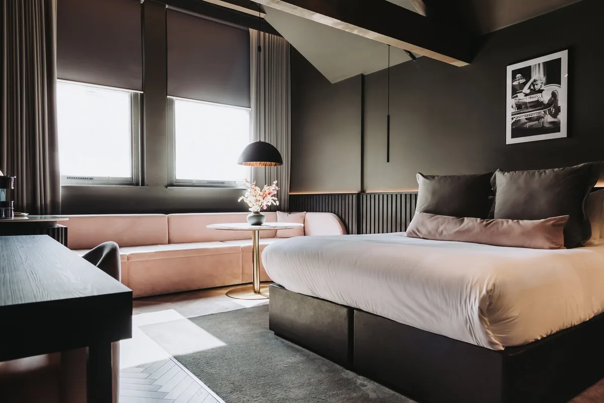 Velvet Hotel, Bar & Brasserie — 3
