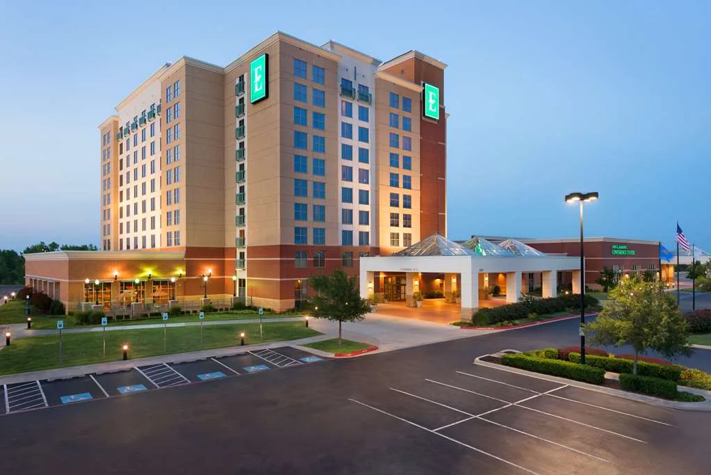 Embassy Suites by Hilton Norman Hotel & Conference Center — 2