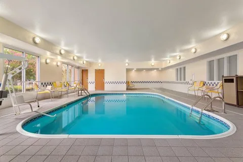 Fairfield by Marriott Inn & Suites Norman — 3