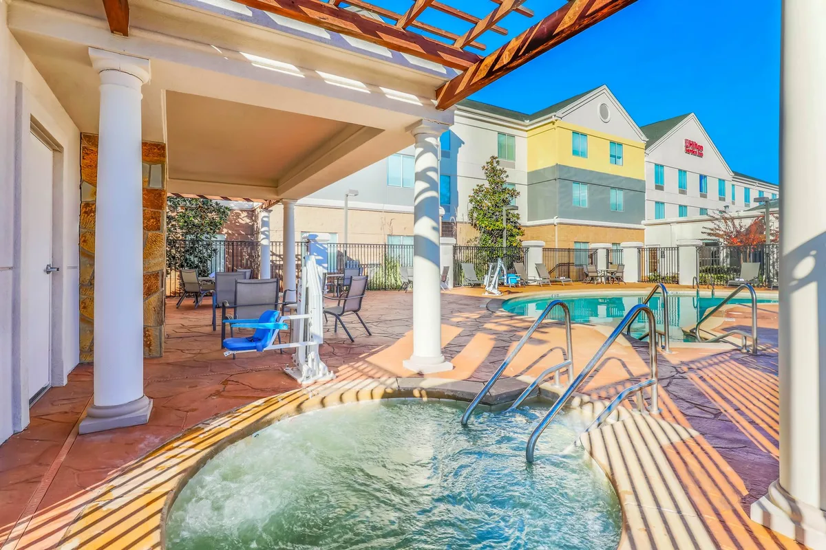 Hilton Garden Inn Norman — 2