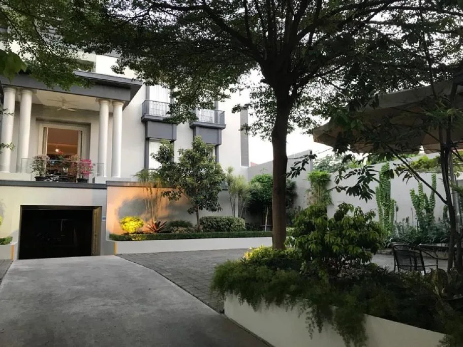 Apatel Home 899 Patal Senayan — 3
