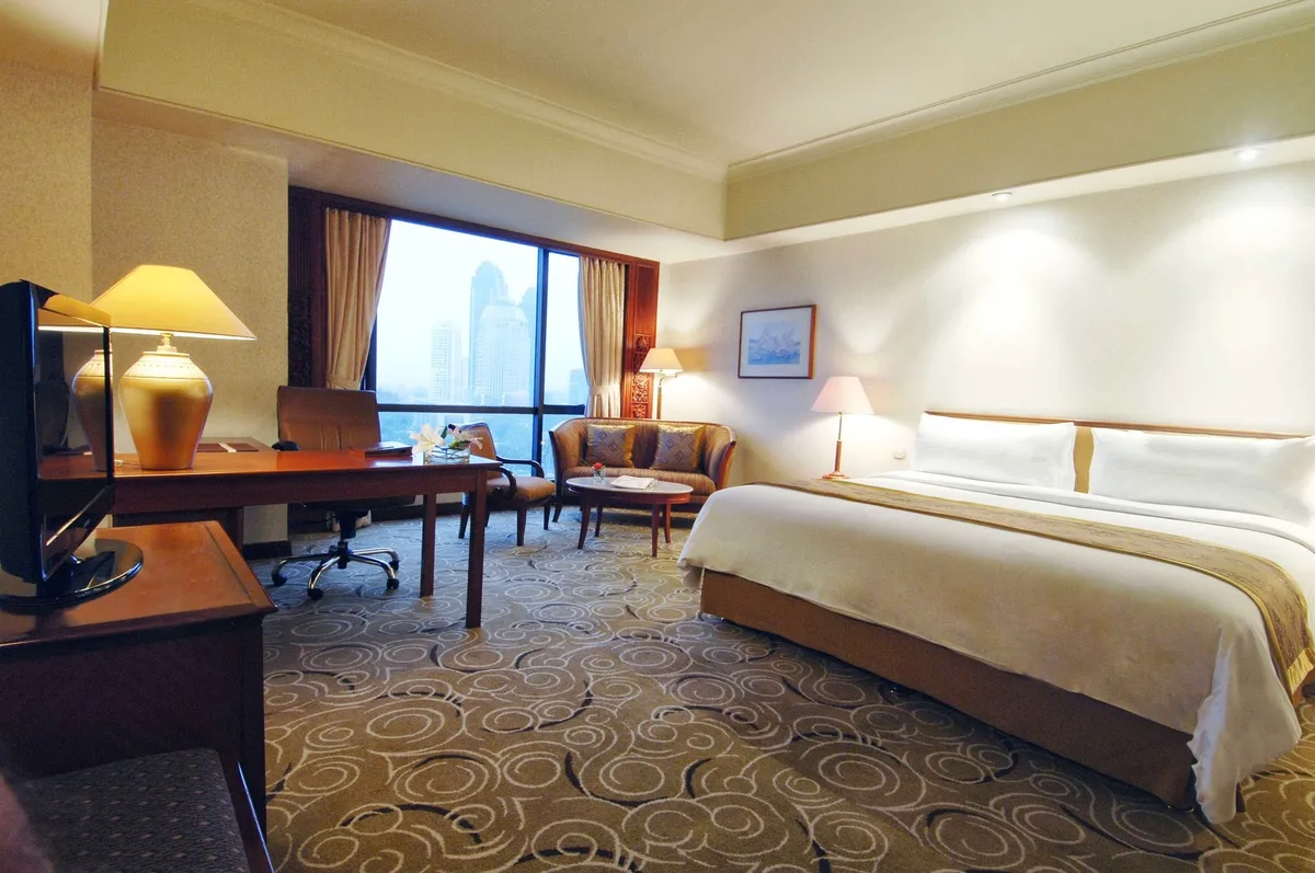 The Sultan Hotel & Residence Jakarta — 3