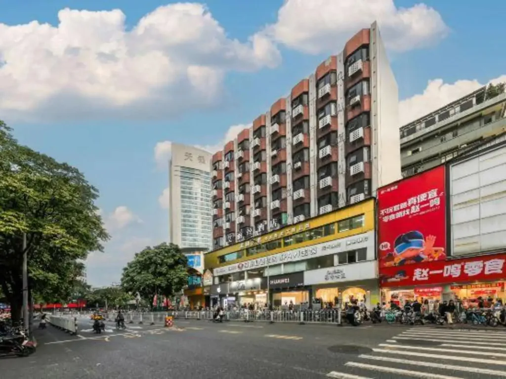 Alice Hotel — 3