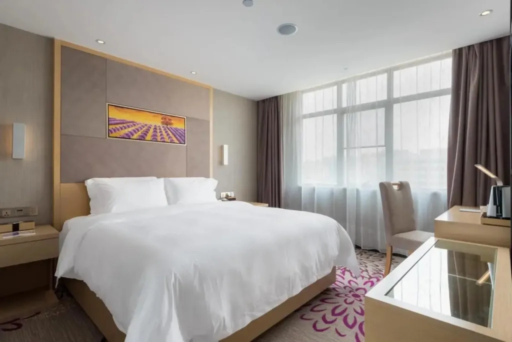 Lavande Hotel — 2