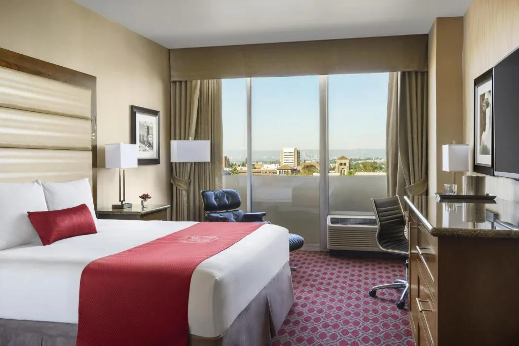 USC Hotel — 2