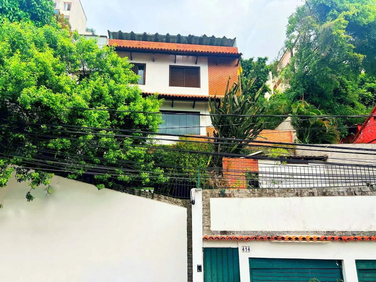 Cozy House — 3