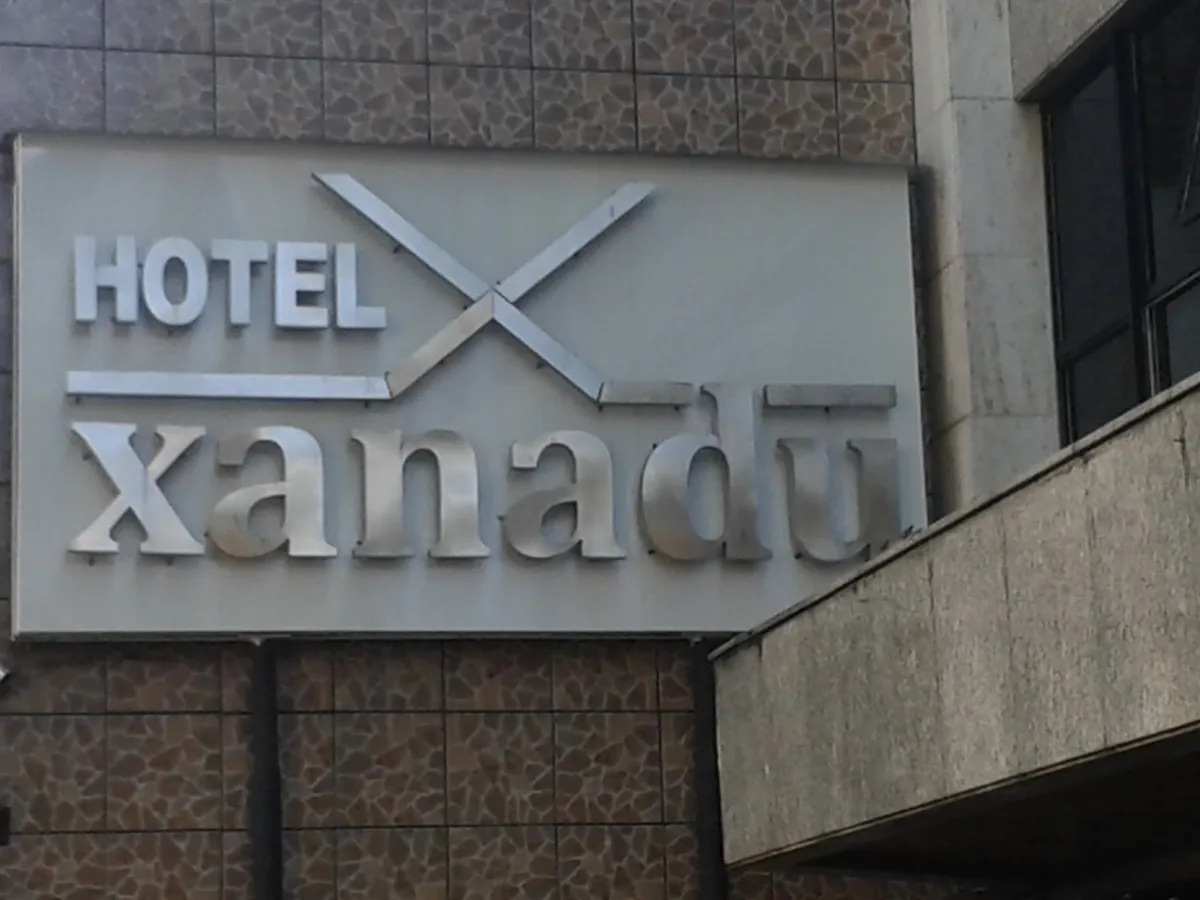 Hotel Xanadu — 2