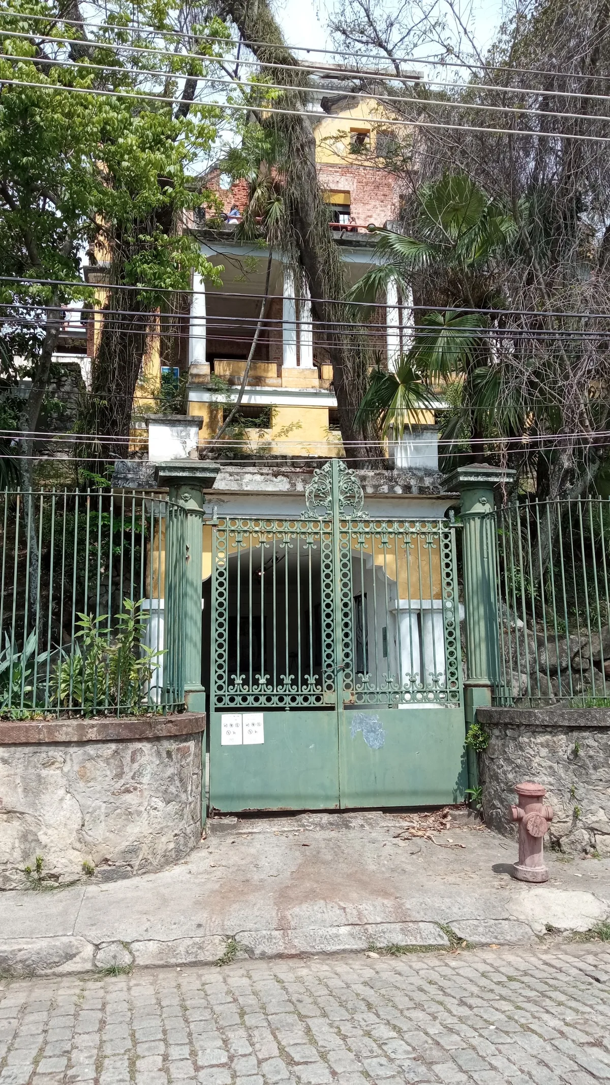 Santa Teresa junto a natureza — 3