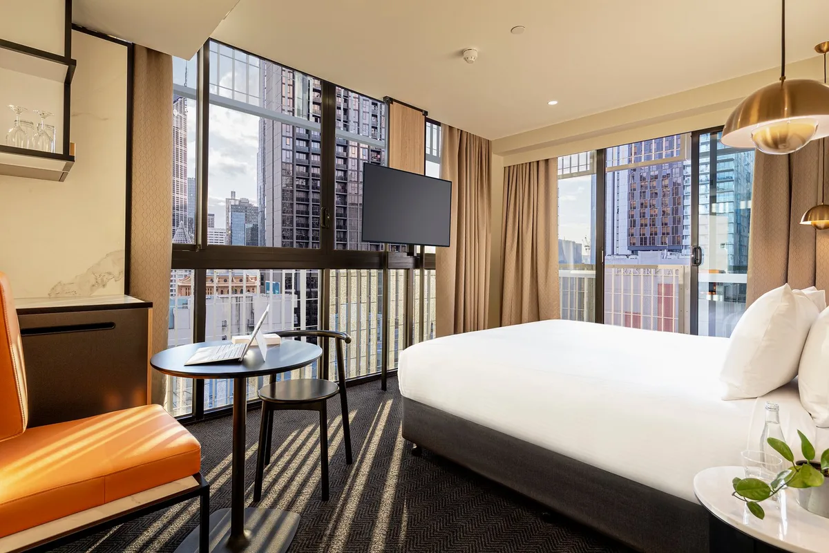 Brady Hotels Jones Lane