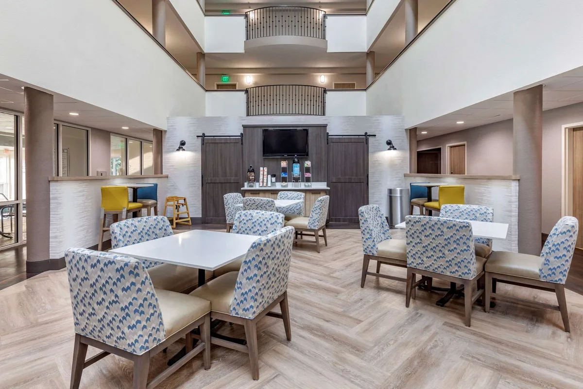 Comfort Suites Anderson-Clemson — 2
