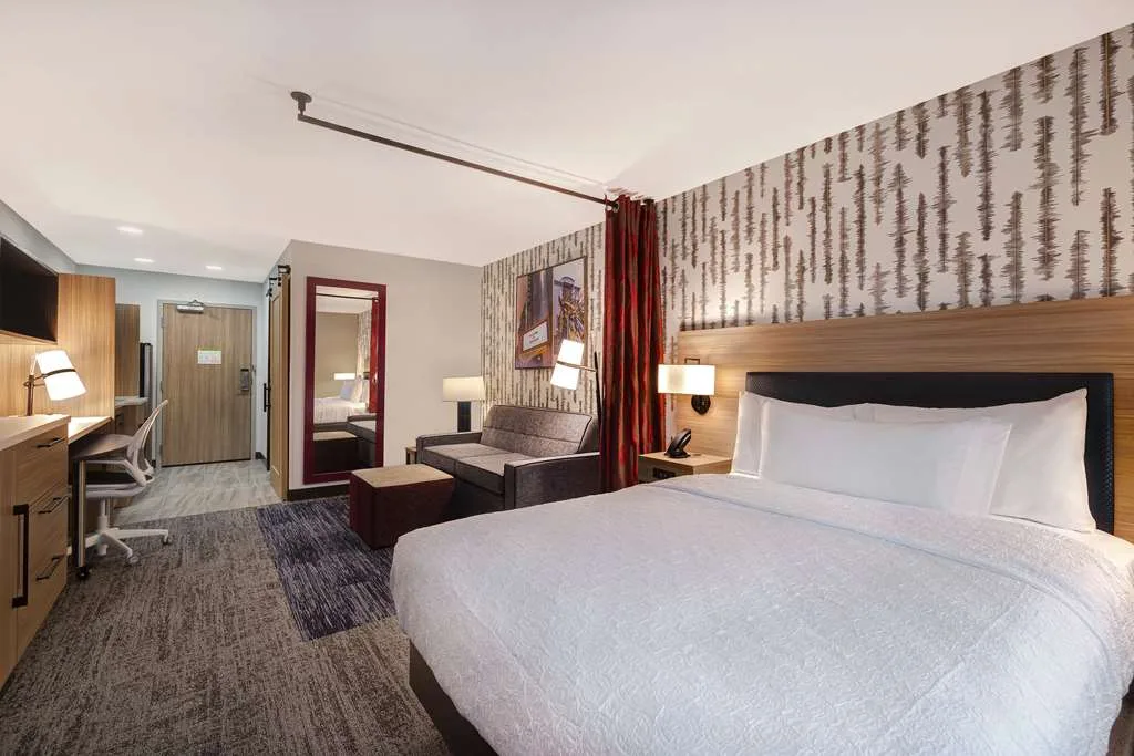 Home2 Suites by Hilton Anderson Downtown — 2