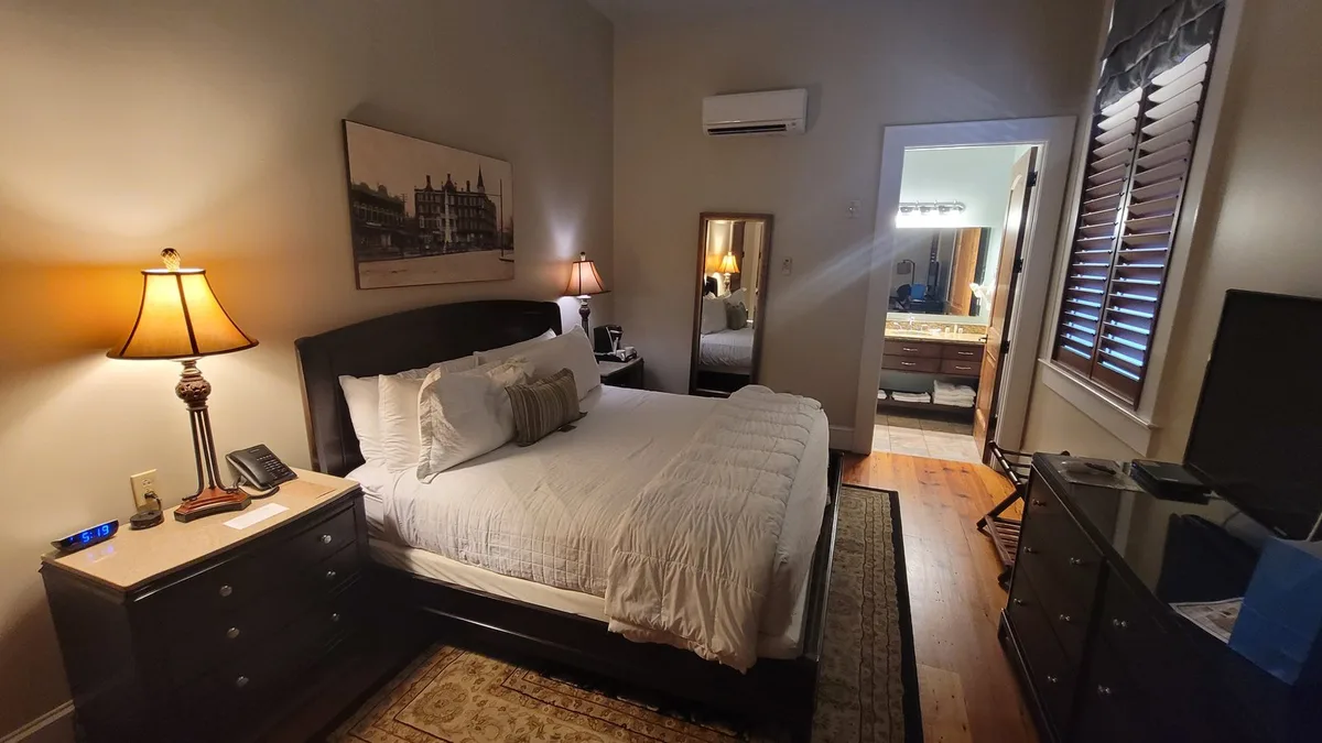 The Bleckley Inn — 3