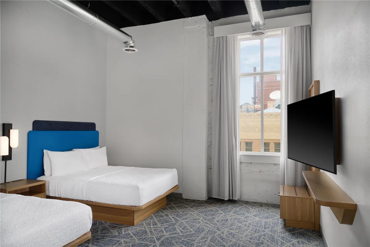 Hampton Inn by Hilton Lincoln Downtown — 3