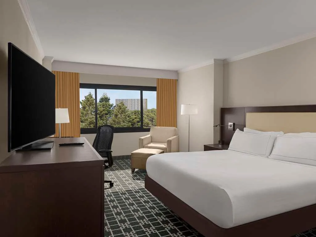 DoubleTree by Hilton Hotel Fort Lee - George Washington Bridge
