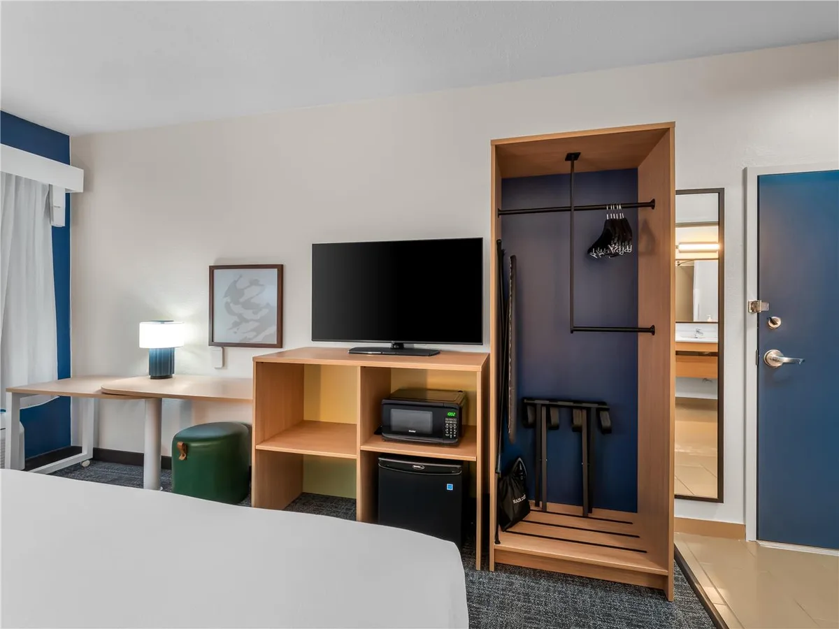Spark by Hilton Ann Arbor South