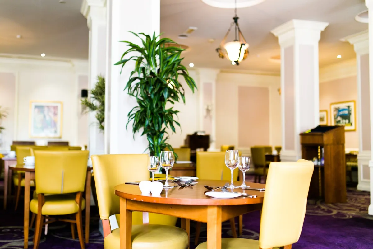 Angel Hotel Cardiff — 2
