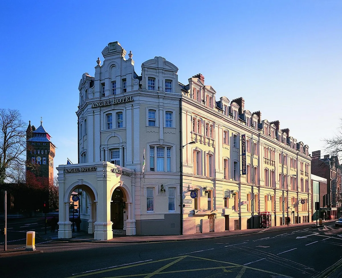 Angel Hotel Cardiff — 3